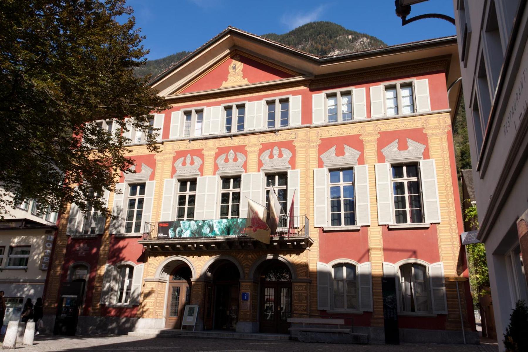 Hotel Restaurant Goldener Schluessel Altdorf Dış mekan fotoğraf