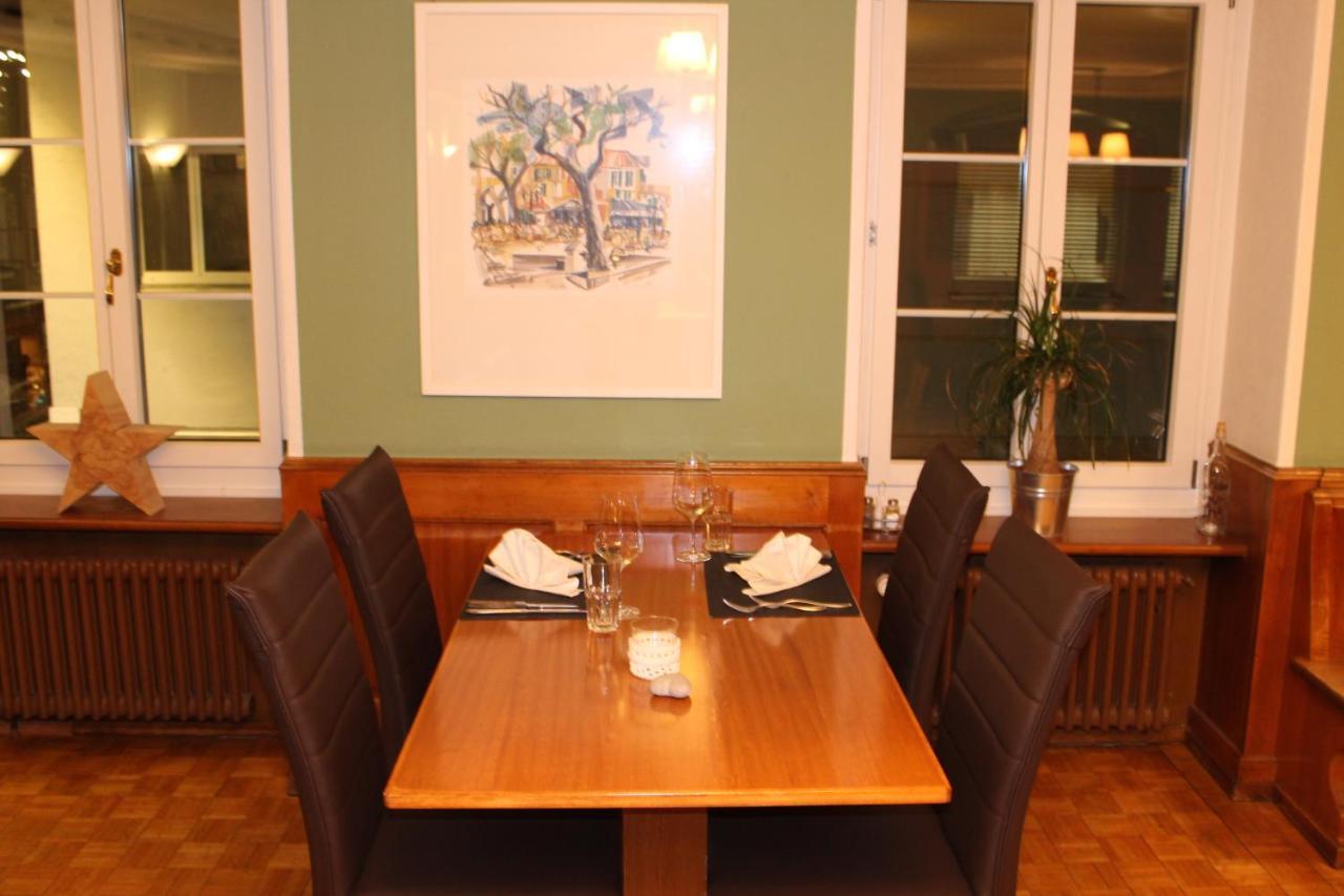 Hotel Restaurant Goldener Schluessel Altdorf Dış mekan fotoğraf